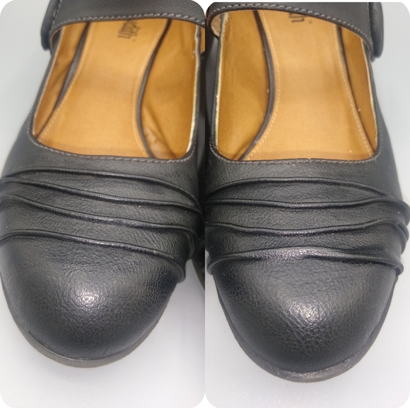 Judith Vegan Leather Cathy Chunky Heel Round Toe Mary Jane Black with Box sz 7.5 - Picture 2 of 12